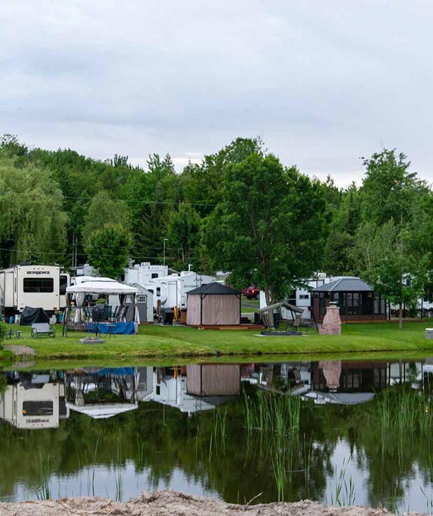 Vacations Camping Bromont
